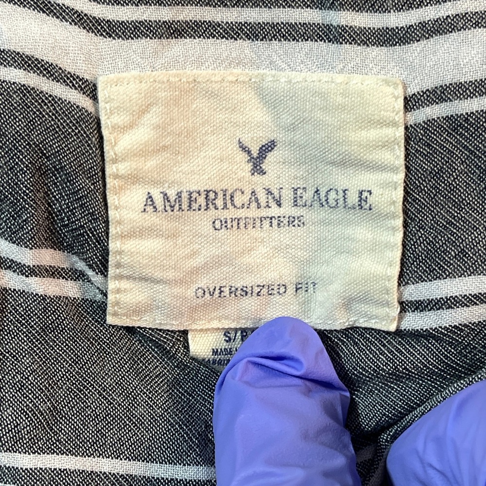 American Eagle Shirt Women's Small Gray Oversized Striped Tie-Front Top Blouse‎ - Picture 8 of 12